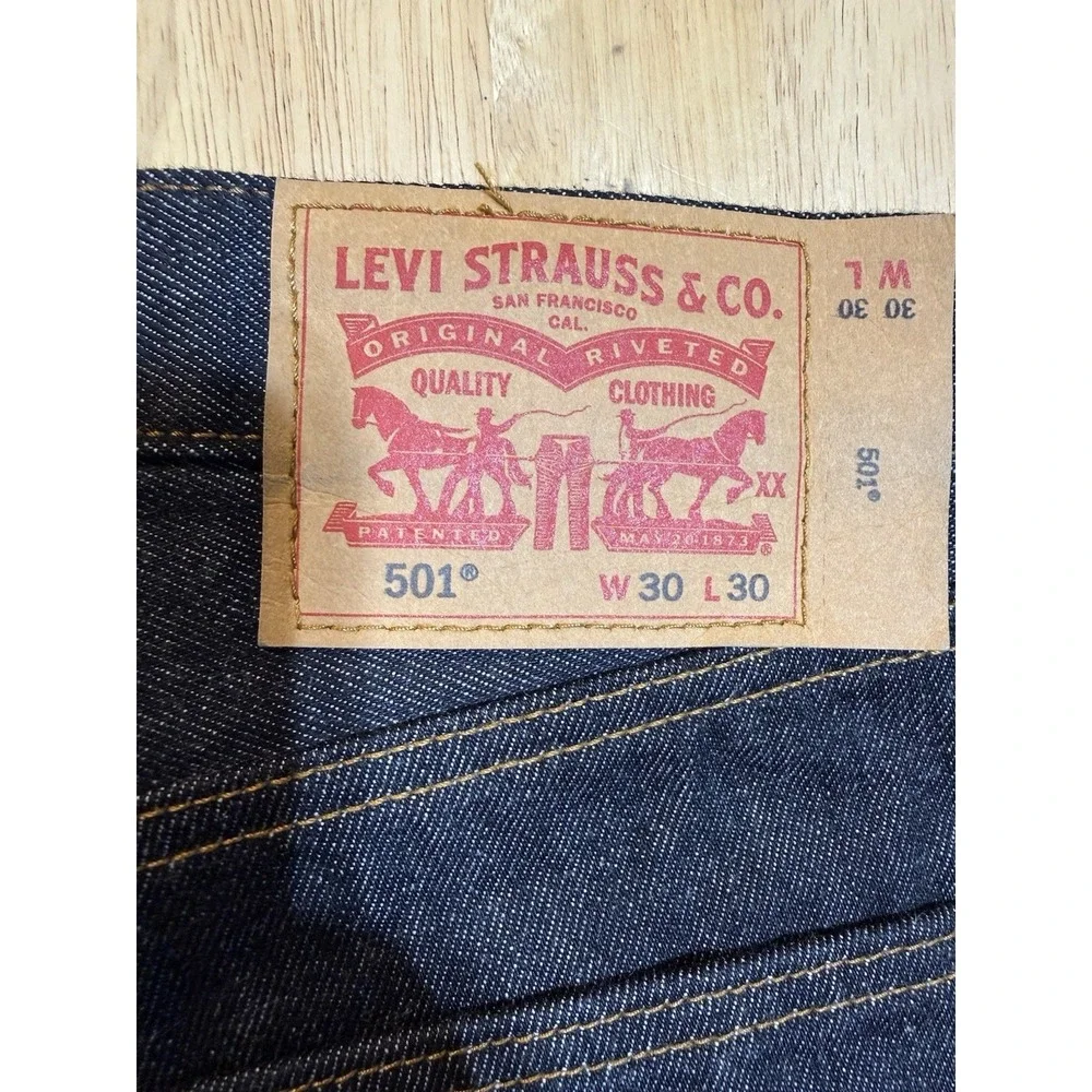 Levi's 501 Original Fit Jeans Mens W30 L30 Dark Wash Button Fly 100% Cotton NWOT